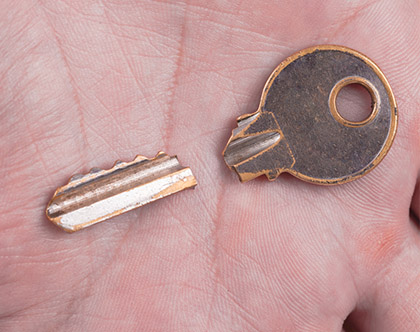 broken-key-extraction-3